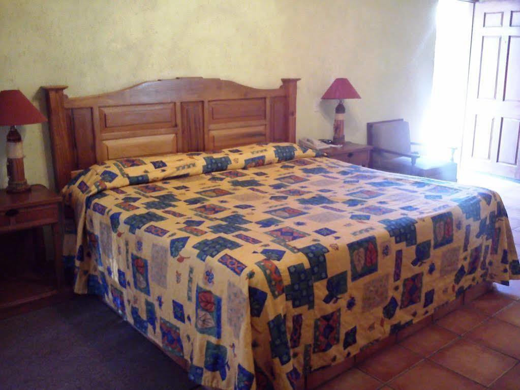 Rincon Del Montero Hotell Parras de la Fuente Exteriör bild